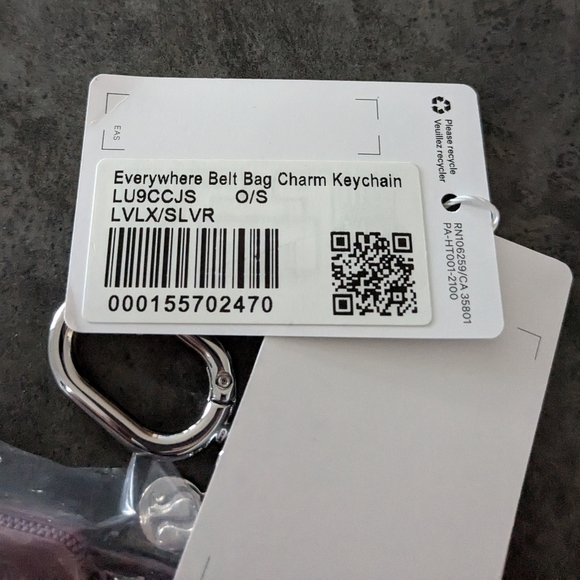 NEW Lululemon Everywhere Belt Bag Charm Keychain - Picture 6 of 6